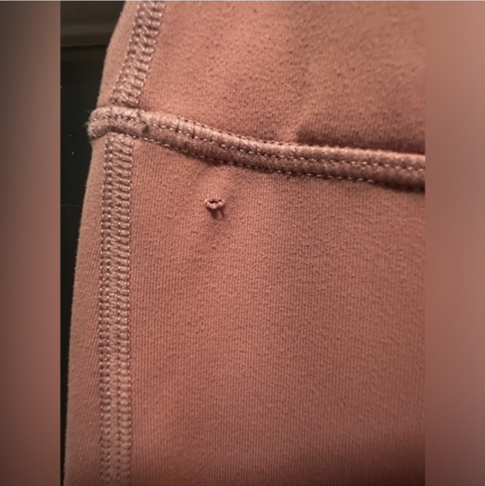 Fabletics Peach Leggings Size Small - Picture 5 of 5